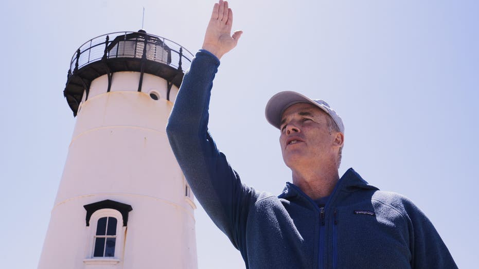 Daredevil to swim shark-filled waters in celebration of 'Jaws' 50th anniversary Education Guide